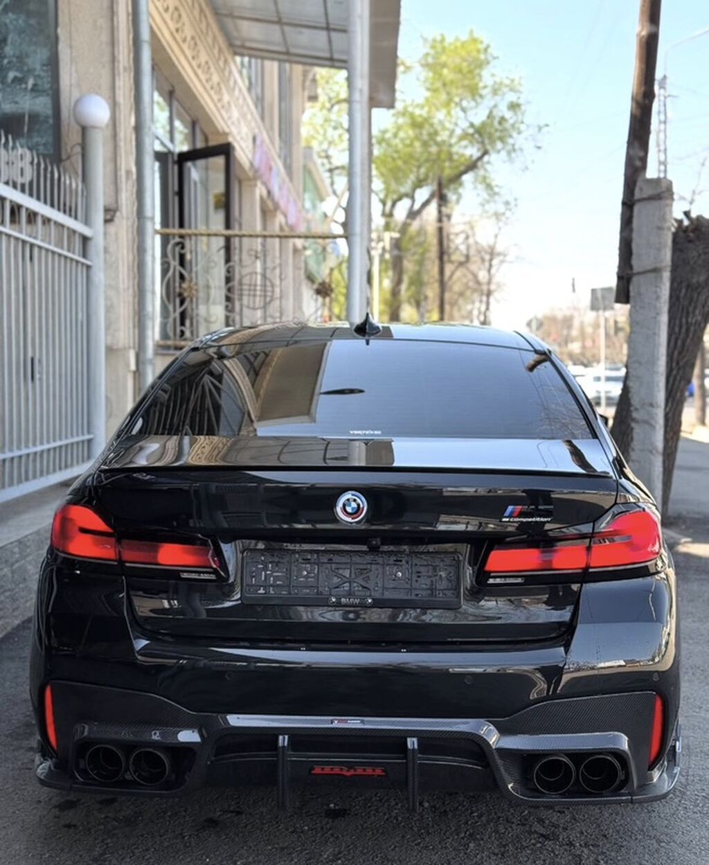 BMW M5: 2023 г., Автомат, Бензин, Седан: фото 3