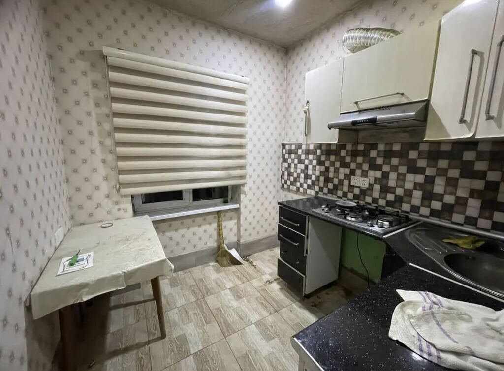 Sumqayıt, 3 otaqlı, Köhnə tikili, 65 kv. m