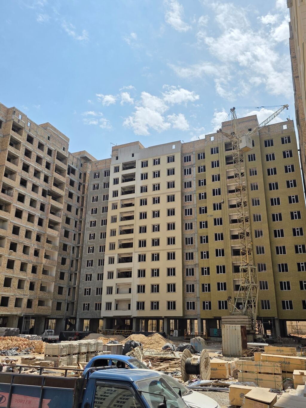 1 комната, 43 м², Элитка, 9 этаж, ПСО (под самоотделку): фото 1