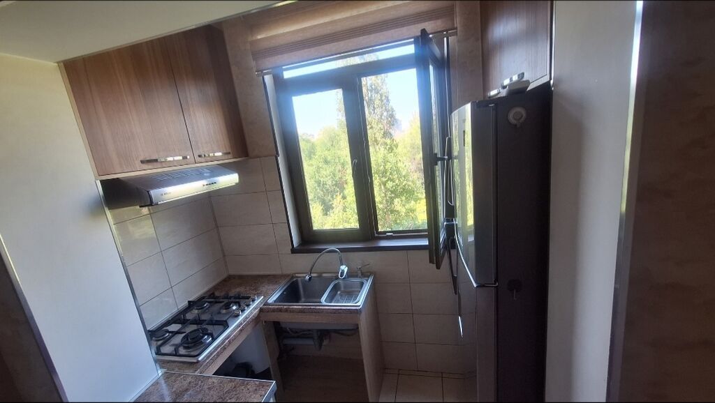 3 комнаты, 62 м², 6 мкр 105 серия, 5 этаж, Евроремонт: фото 5