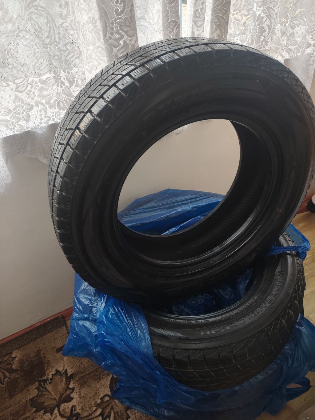 Шины 215 / 65 / R 16, Зима, Б/у, Комплект, Внедорожные (АТ/МТ), Япония, Dunlop: фото 1
