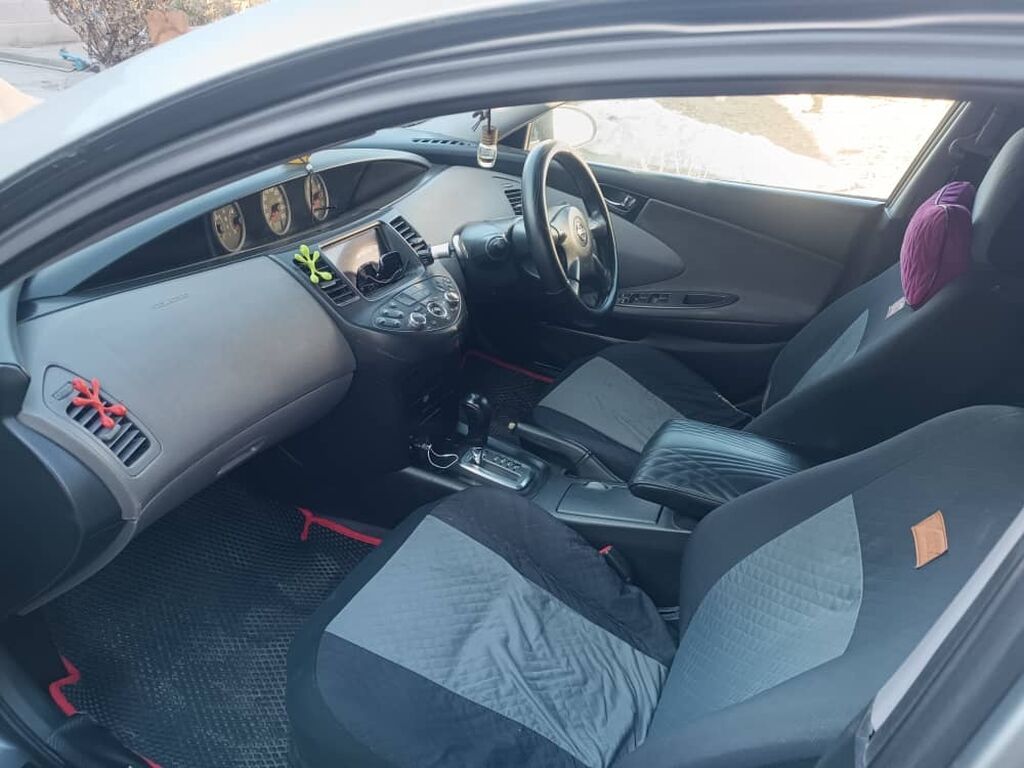 Nissan Primera: 2002 г., Автомат, Седан: фото 4