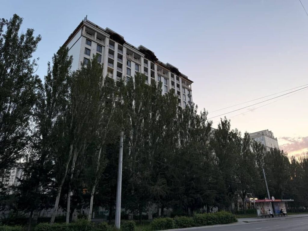 Продам 3-комнатную квартиру, 105 м², пр-т Токомбаева: фото 2