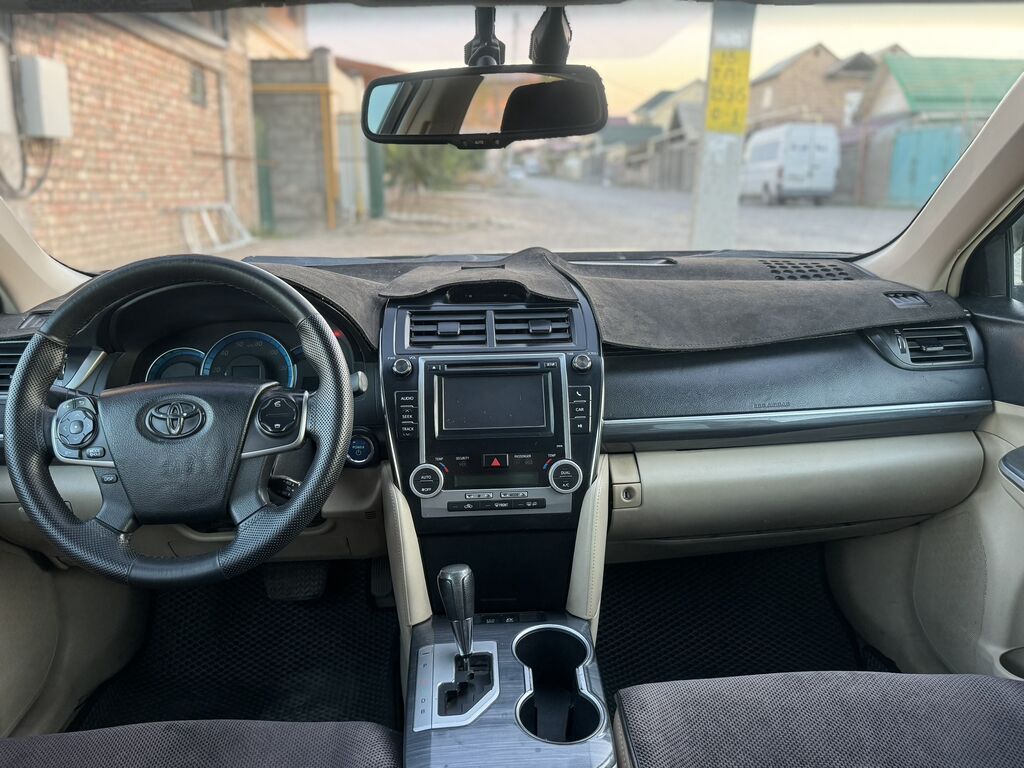 Toyota Camry: 2013 г., 2.5 л, Вариатор, Гибрид, Седан: фото 7