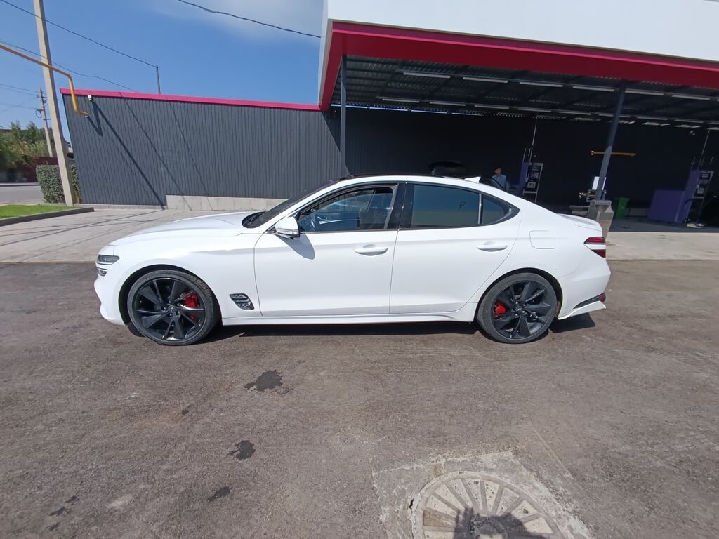 Hyundai Genesis: 2022 г., 2 л, Автомат, Бензин, Седан: фото 4