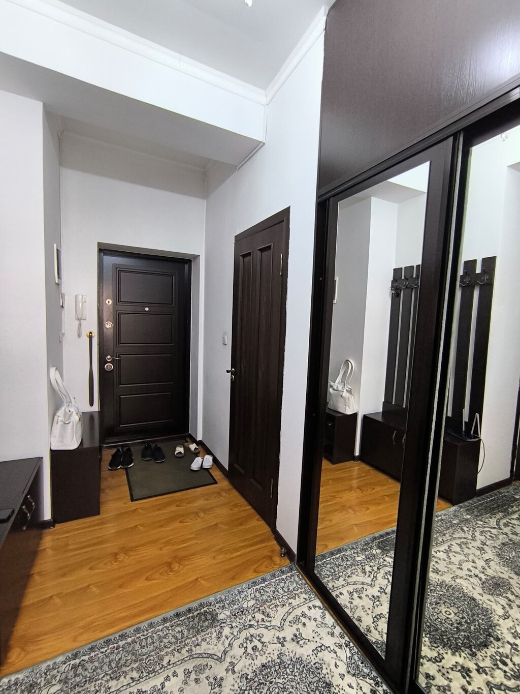 2 комнаты, 78 м², Элитка, 3 этаж, Евроремонт: фото 4