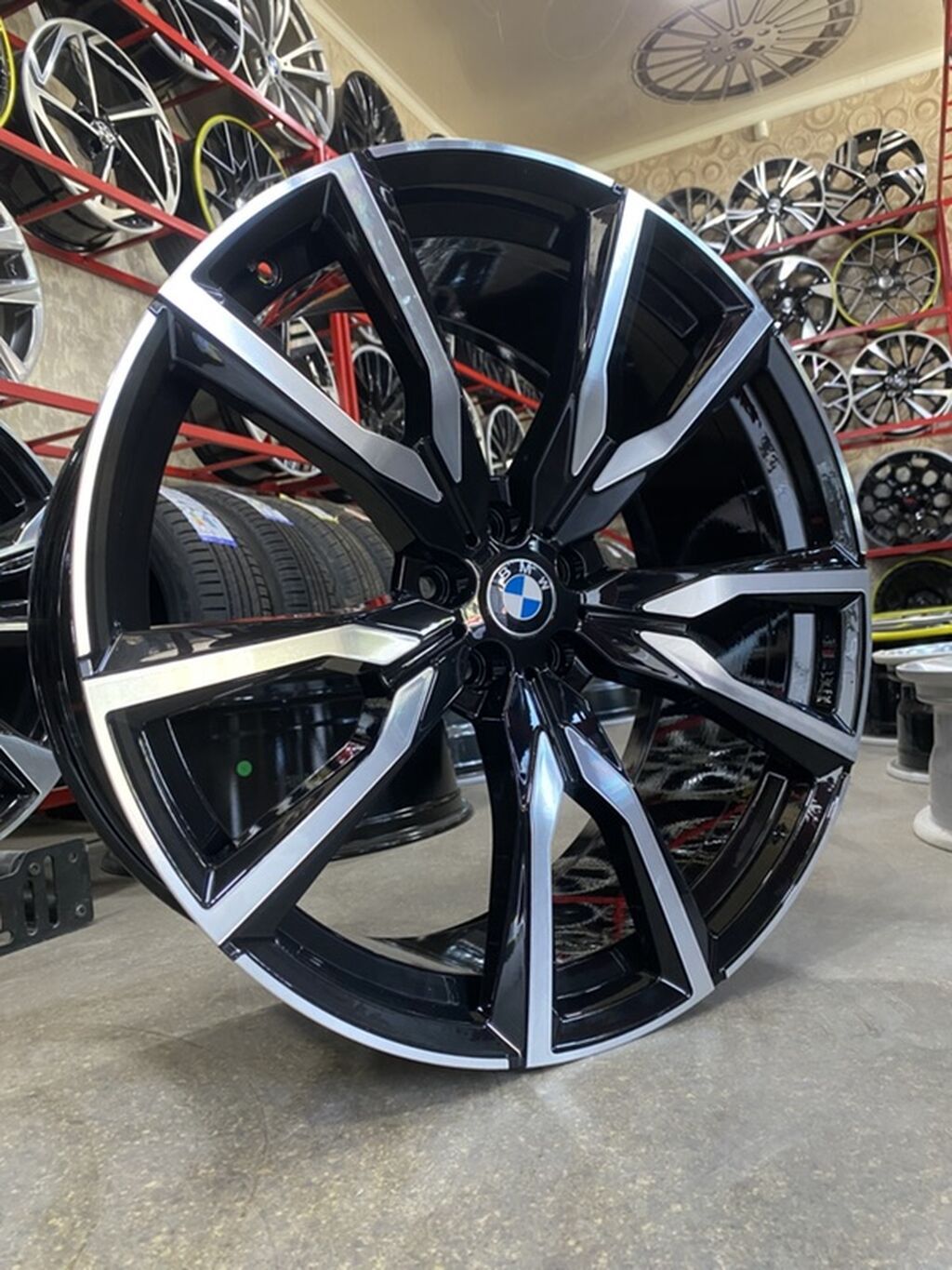BMW X7. R22, 5/112 пер9,5jj et32. Зад10,5jj et43 CB66,6.Литой диск для: фото 2