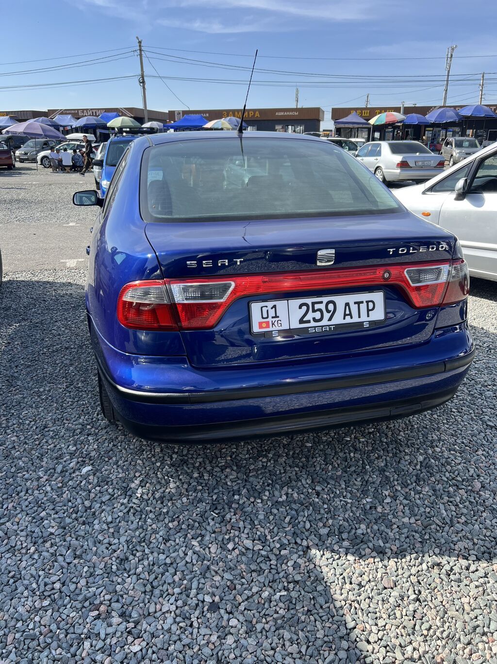 Volkswagen Golf: 2000 г., 1.8 л, Автомат, Бензин, Седан: фото 2