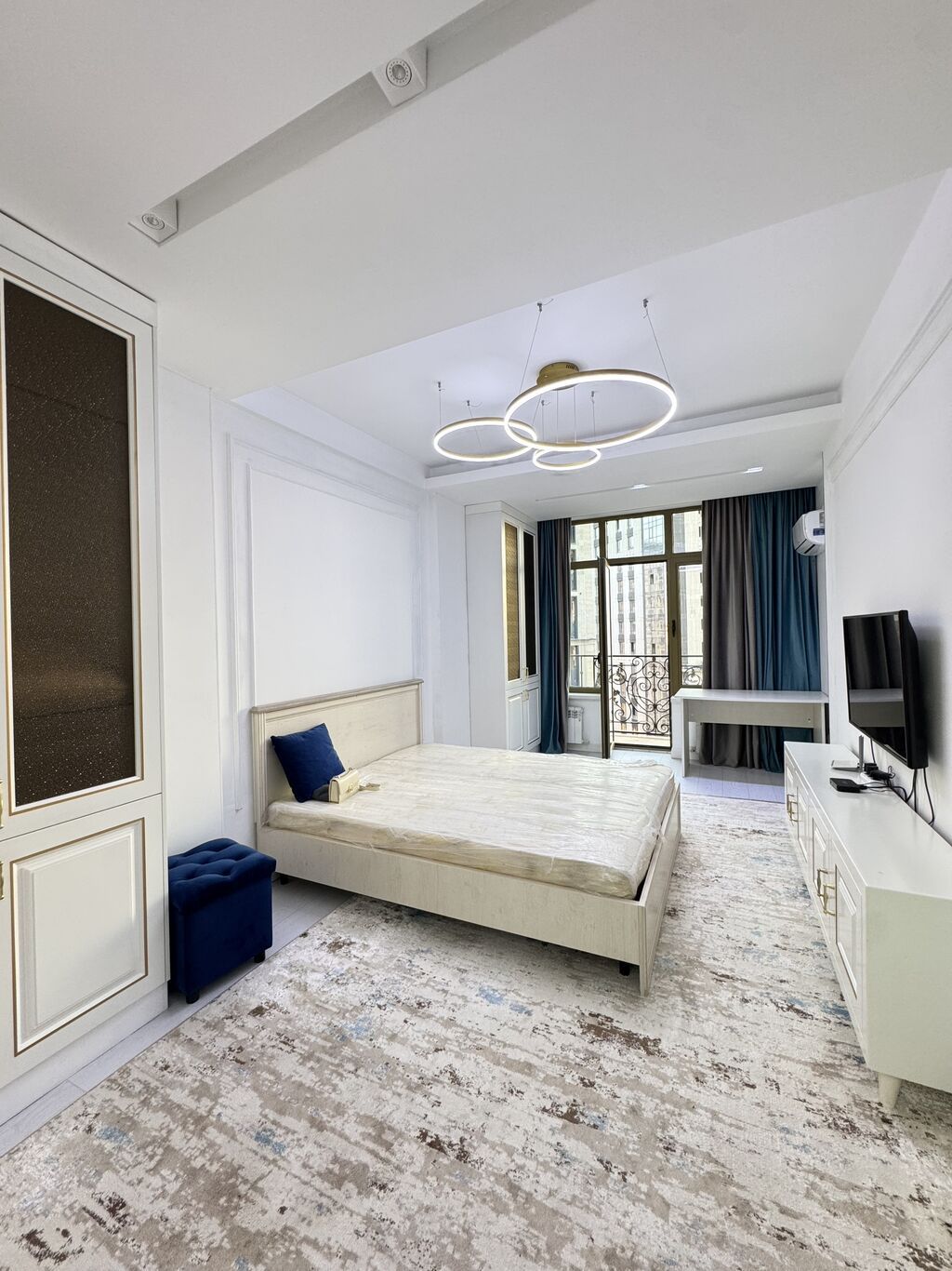 1 комната, 46 м², Элитка, 11 этаж, Евроремонт: фото 1