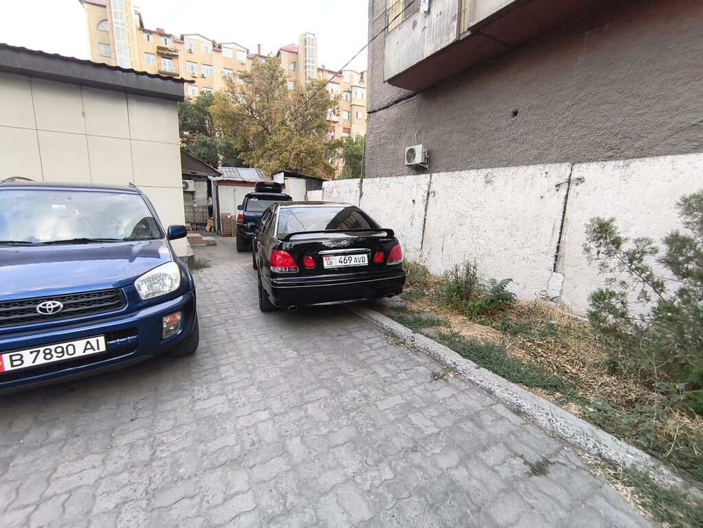 Toyota Aristo: 2003 г., 3 л, Автомат, Бензин, Седан: фото 2