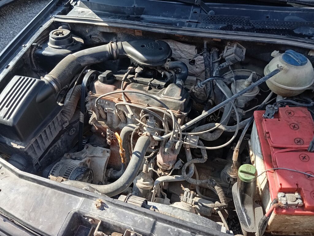 Volkswagen Golf V: 1994 г., 1.8 л, Механика, Бензин, Хэтчбэк — фото 8
