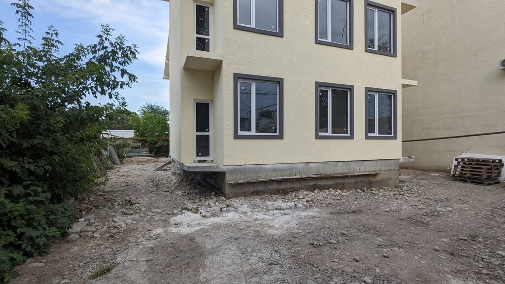 2 комнаты, 63 м², Западный (новый) автовокзал Индивидуалка, 1 этаж, ПСО (под самоотделку): фото 2