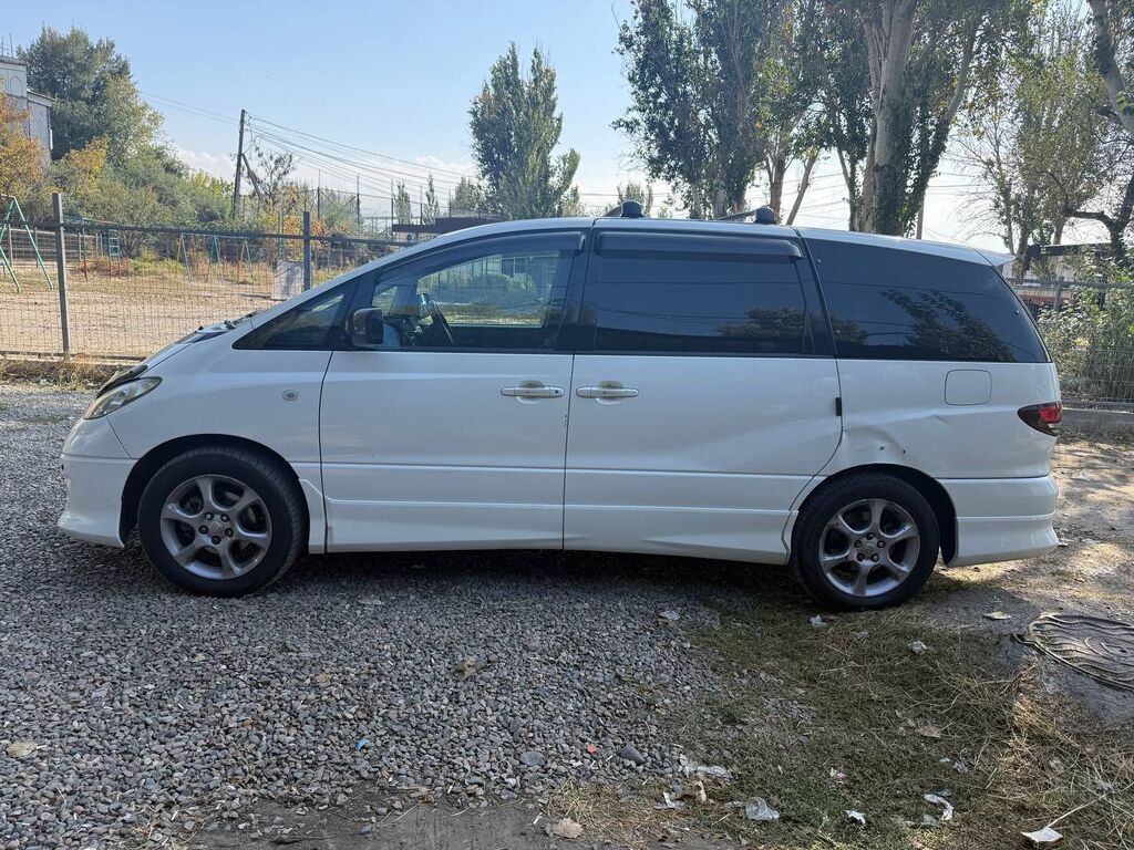 Toyota Estima: 2001 г., 3 л, Автомат, Бензин, Минивэн: фото 4