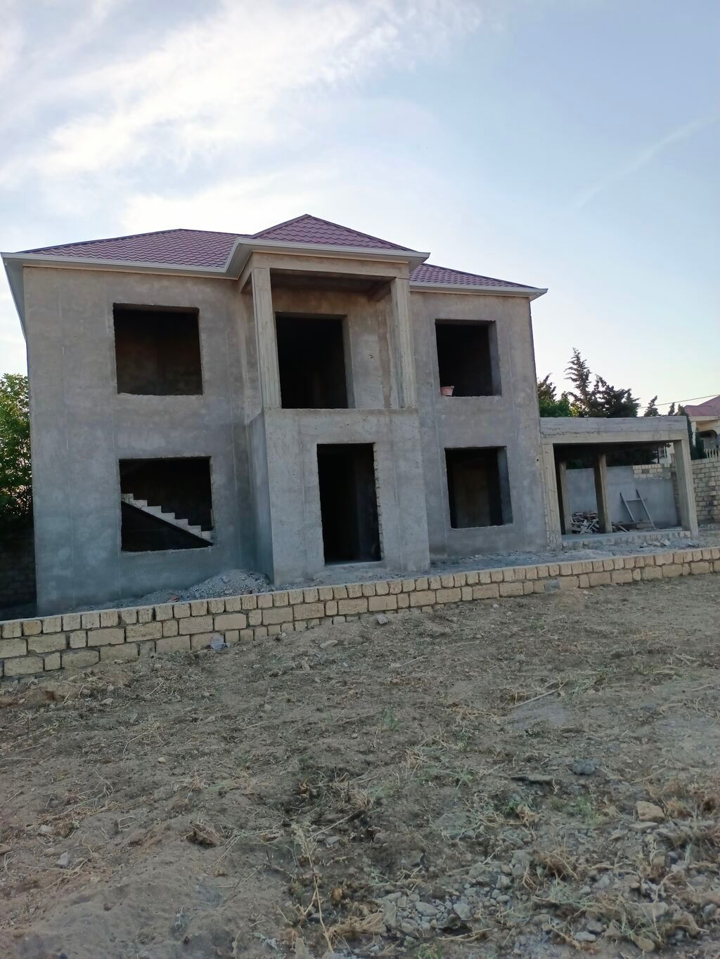 6 otaqlı, 300 kv. m, Kredit yoxdur, Təmirsiz