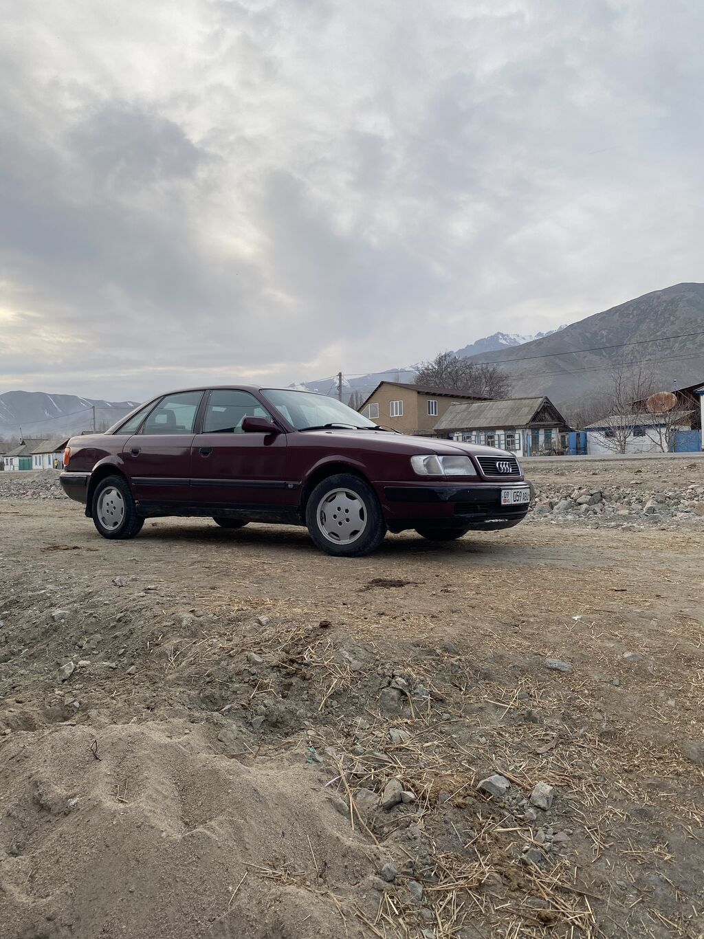 Audi 100: 1992 г., 2.3 л, Механика, Бензин, Седан: фото 7