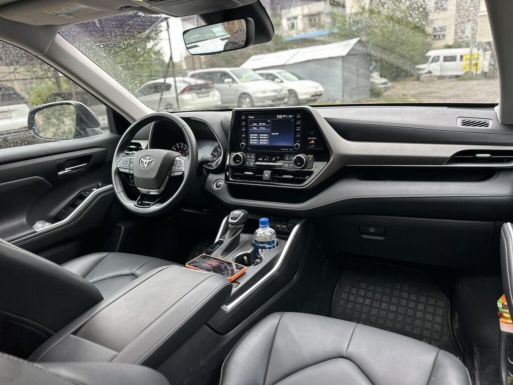 Toyota Highlander: 2020 г., 3.5 л, Автомат, Бензин, Кроссовер: фото 6