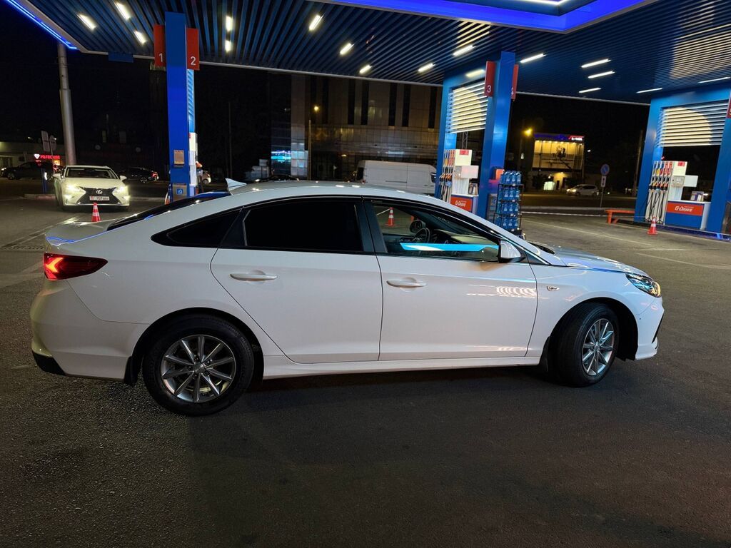 Hyundai Sonata: 2018 г., 2 л, Автомат, Газ, Седан: фото 7