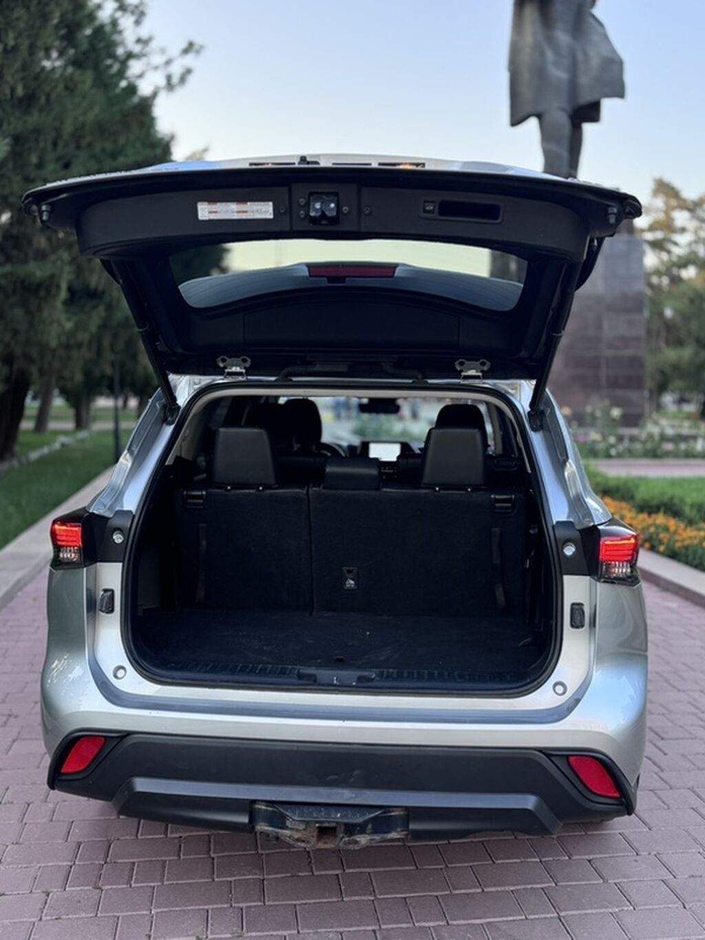 Toyota Highlander: 2023 г., 2.5 л, Автомат, Гибрид, Кроссовер: фото 6