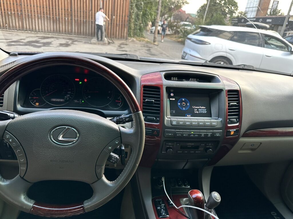 Lexus GX: 2008 г., 4.7 л, Автомат, Газ, Внедорожник: фото 6