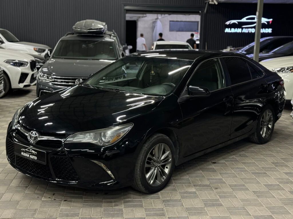 Toyota Camry: 2016 г., 0.5 л, Автомат, Бензин: фото 1