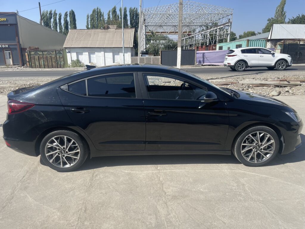 Hyundai Avante: 2020 г., 1.6 л, Автомат, Бензин, Седан: фото 2