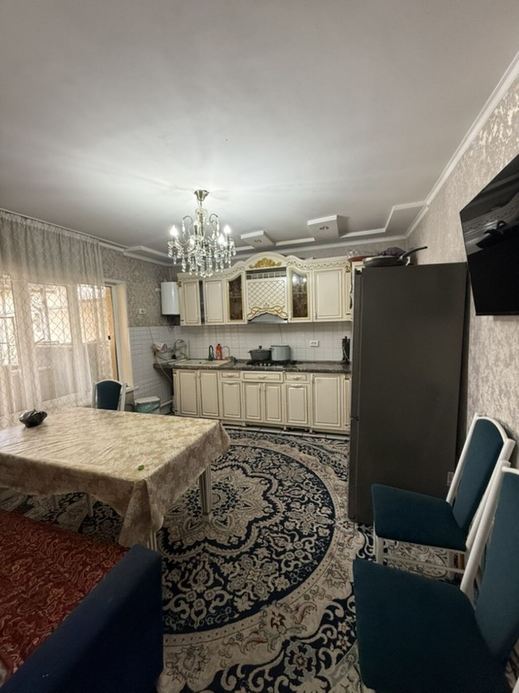 6 комнат, 200 м², 5 соток, Бишкек, Восток-5 мкр Собственник: фото 6