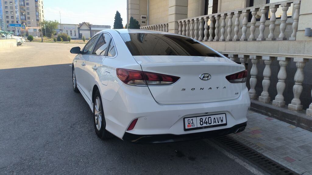 Hyundai Sonata: 2018 г., 2 л, Автомат, Бензин, Седан: фото 3