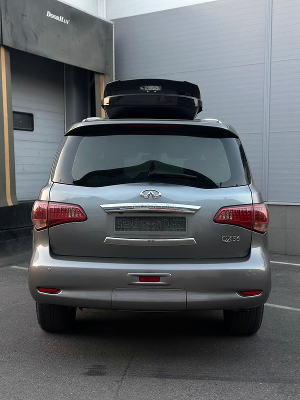Infiniti QX56: 2012 г., 5.6 л, Автомат, Газ, Внедорожник: фото 7