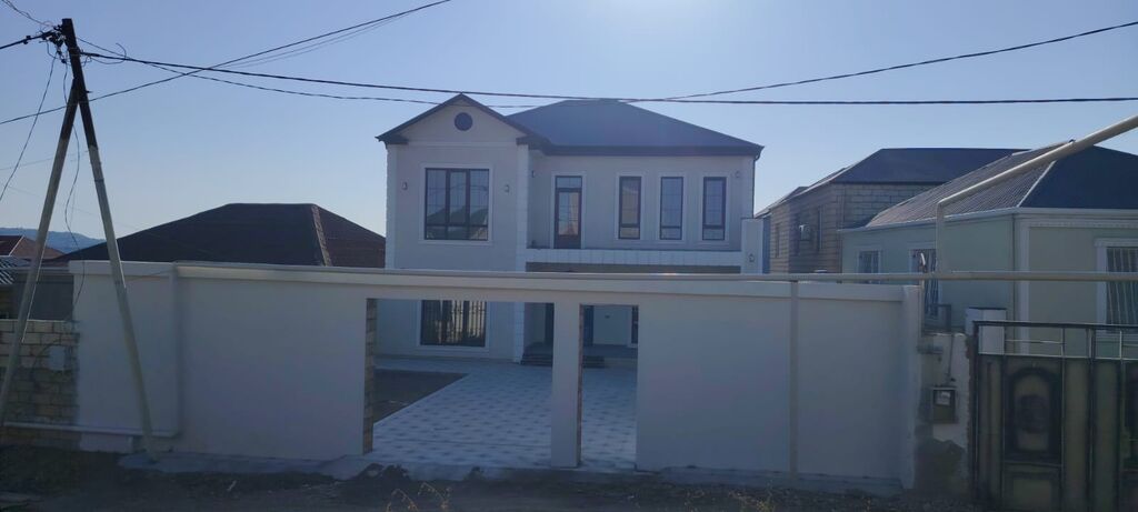 6 otaqlı, 300 kv. m, Yeni təmirli