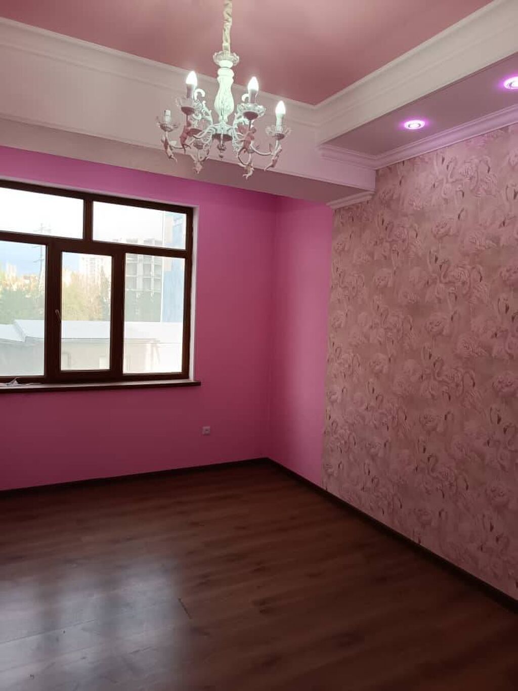 4 комнаты, 125 м², Южная Магистраль Элитка, 3 этаж, Евроремонт