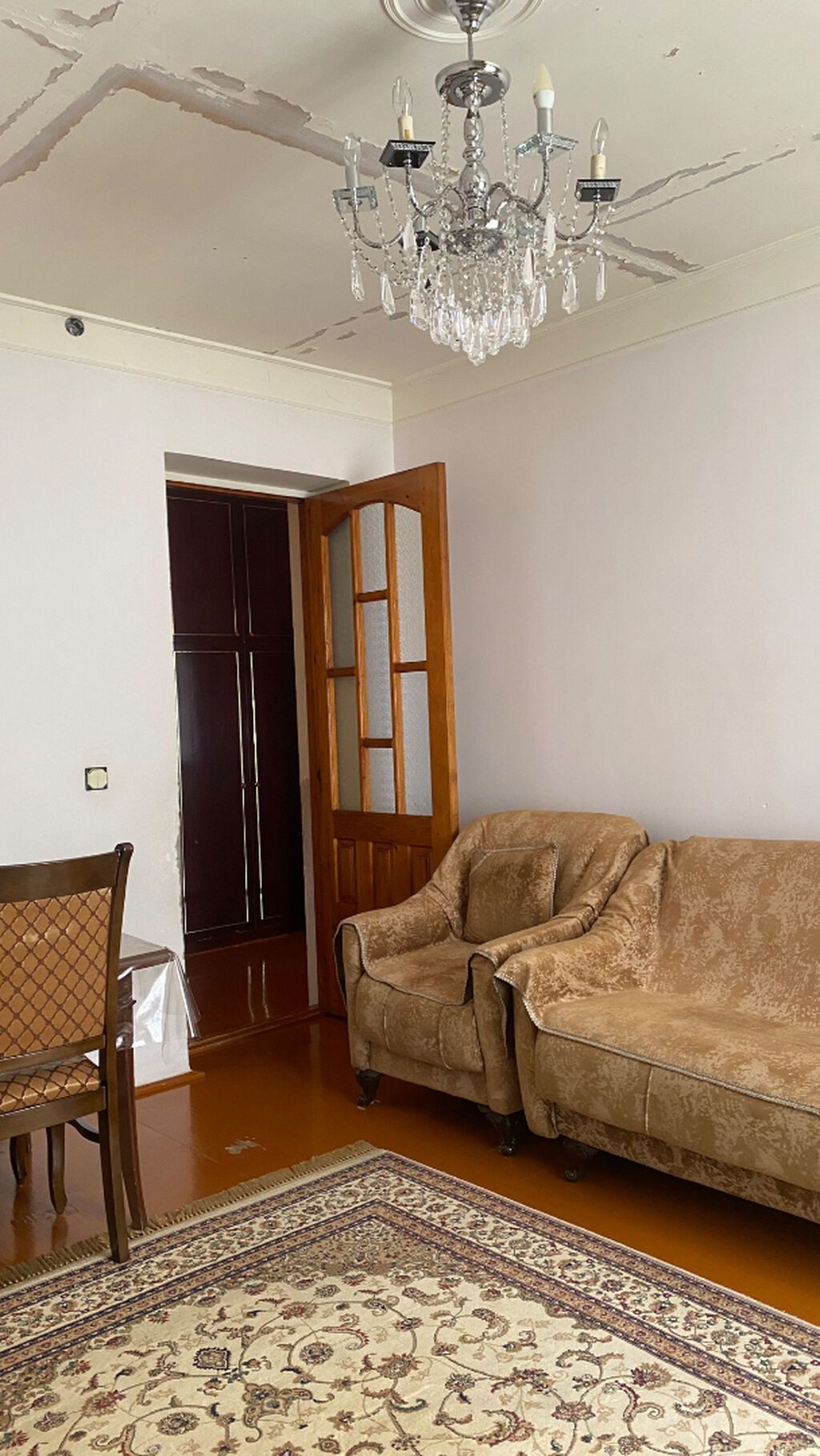 Şirvan, 3 otaqlı, Köhnə tikili, 72 kv. m