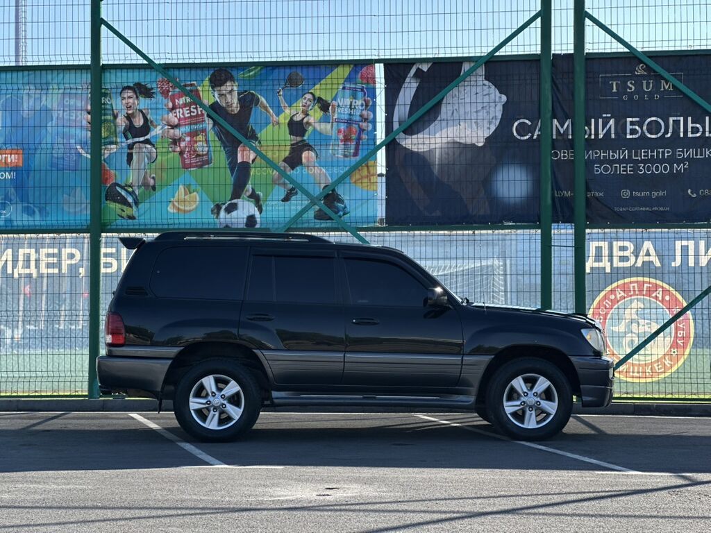 Lexus LX: 2005 г., Автомат, Бензин, Внедорожник: фото 2