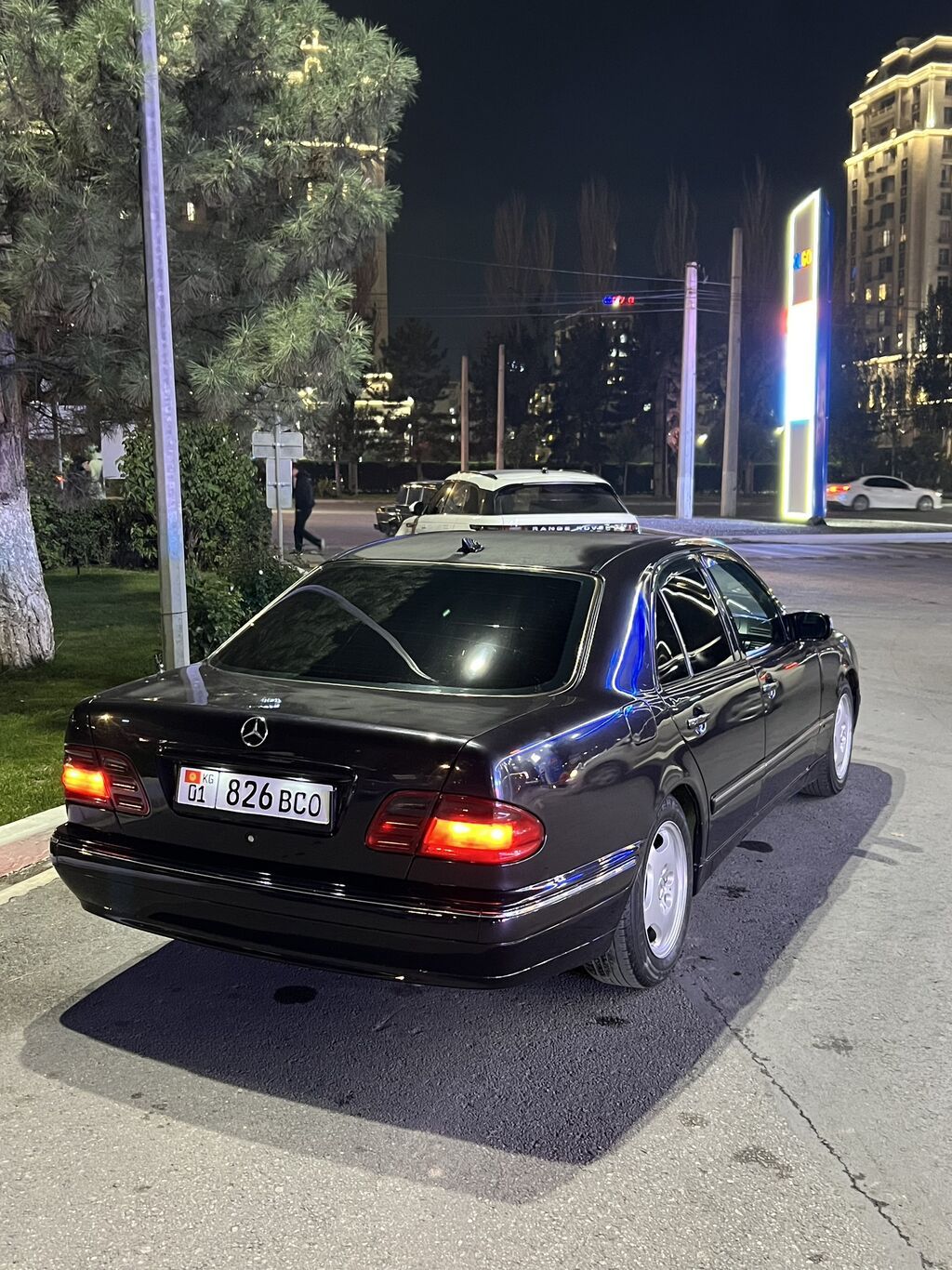 Mercedes-Benz E-Class: 2001 г., 2.7 л, Автомат, Дизель, Седан: фото 4