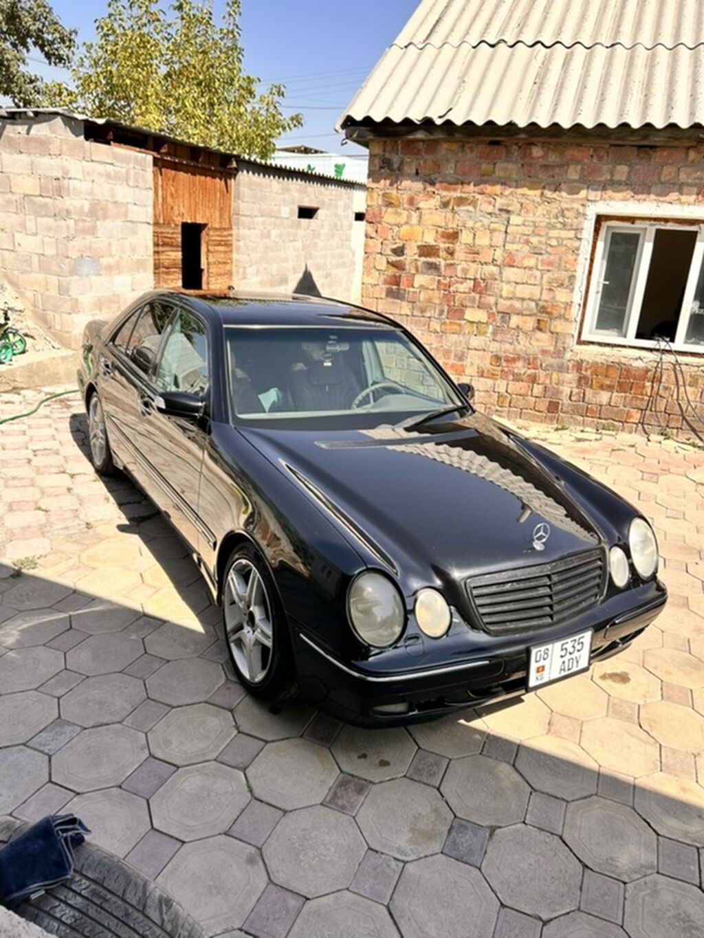 Mercedes-Benz E-Class: 2000 г., 4.3 л, Автомат, Бензин, Седан: фото 2