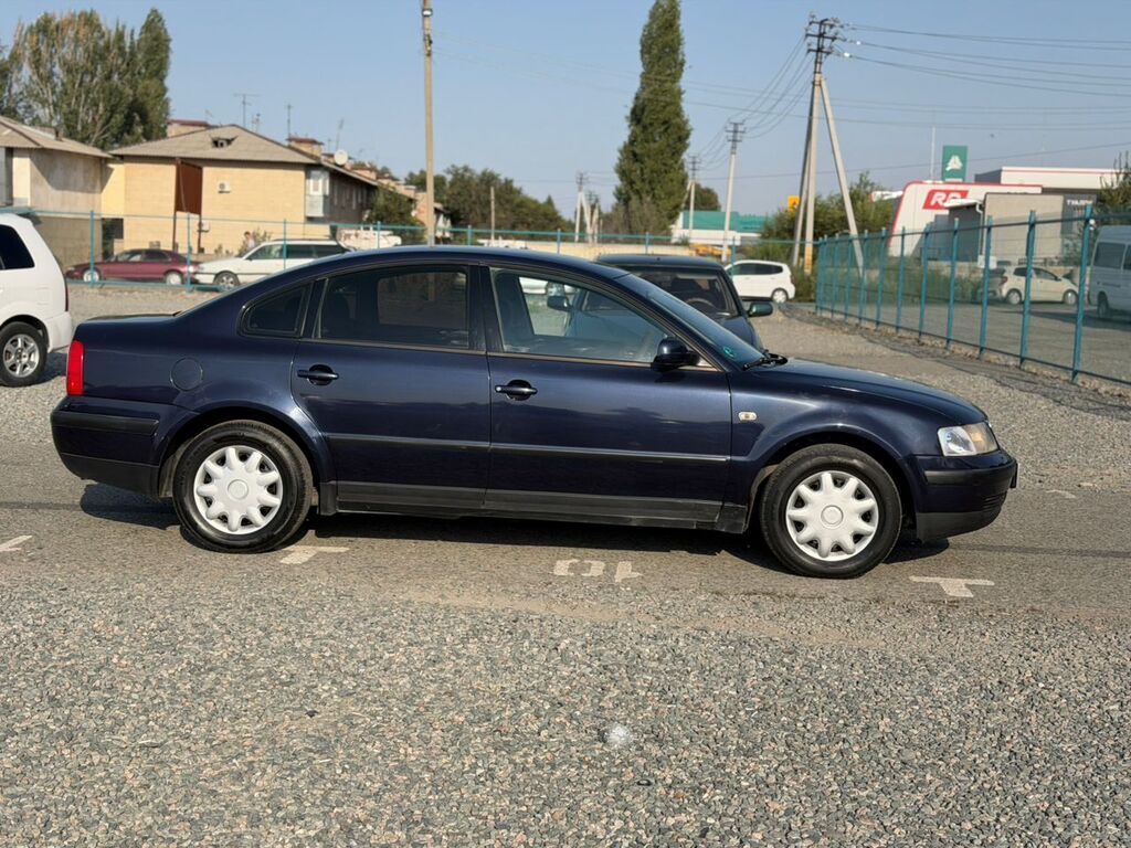 Volkswagen Passat: 1999 г., 1.6 л, Механика, Бензин, Седан: фото 8