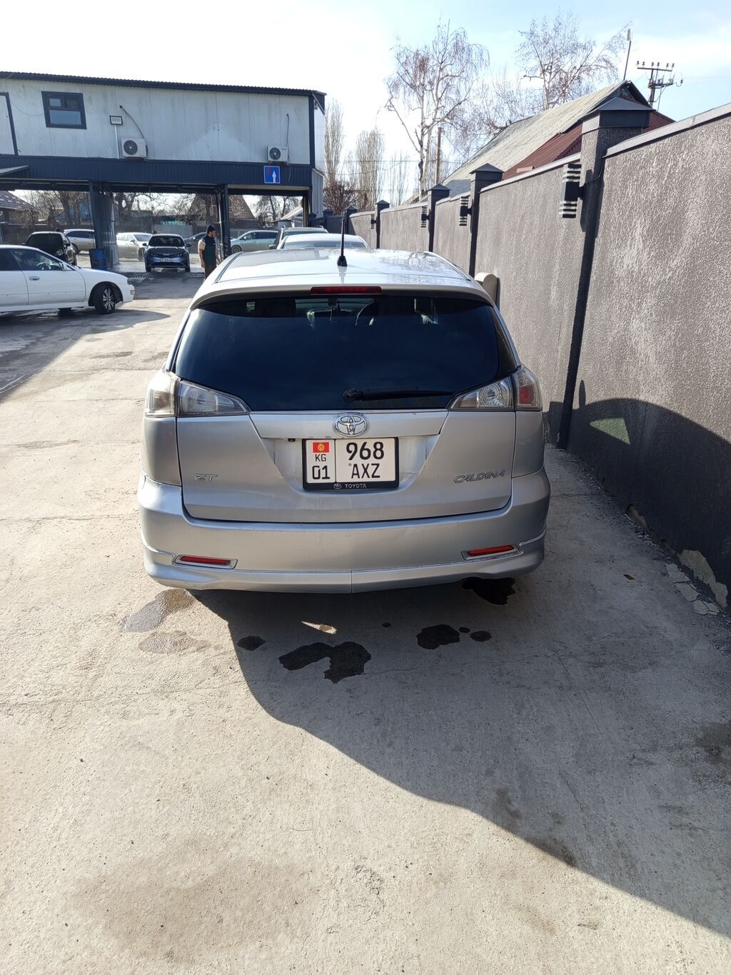 Toyota Caldina: 2005 г., Автомат, Бензин, Универсал: фото 4