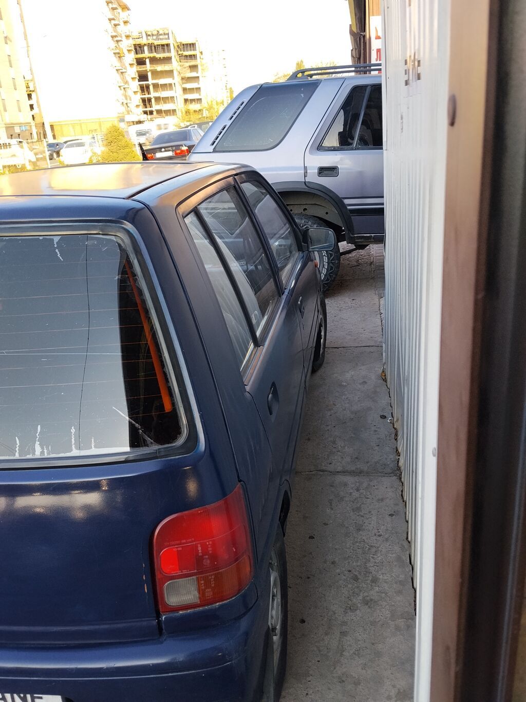 Daihatsu Cuore: 1993 г., 0.8 л, Механика, Бензин, Фастбек: фото 2