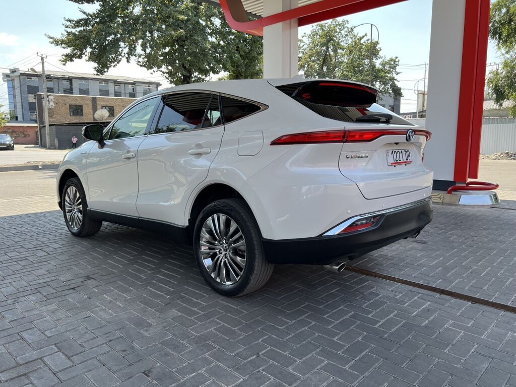 Toyota Venza: 2021 г., 2.5 л, Автомат, Гибрид, Кроссовер: фото 5