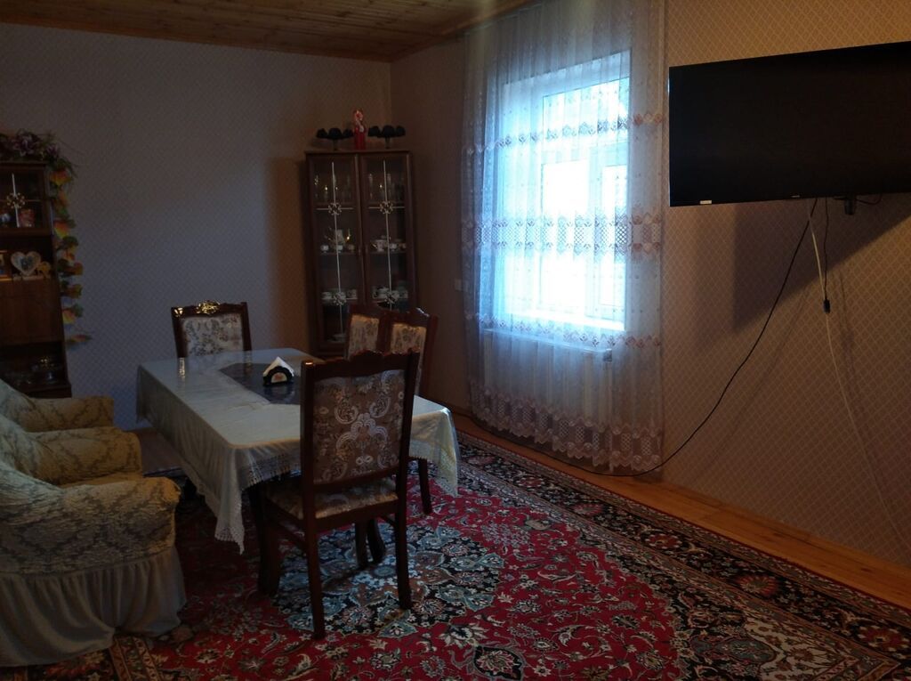 3 otaqlı, 110 kv. m, Kredit yoxdur, Yeni təmirli