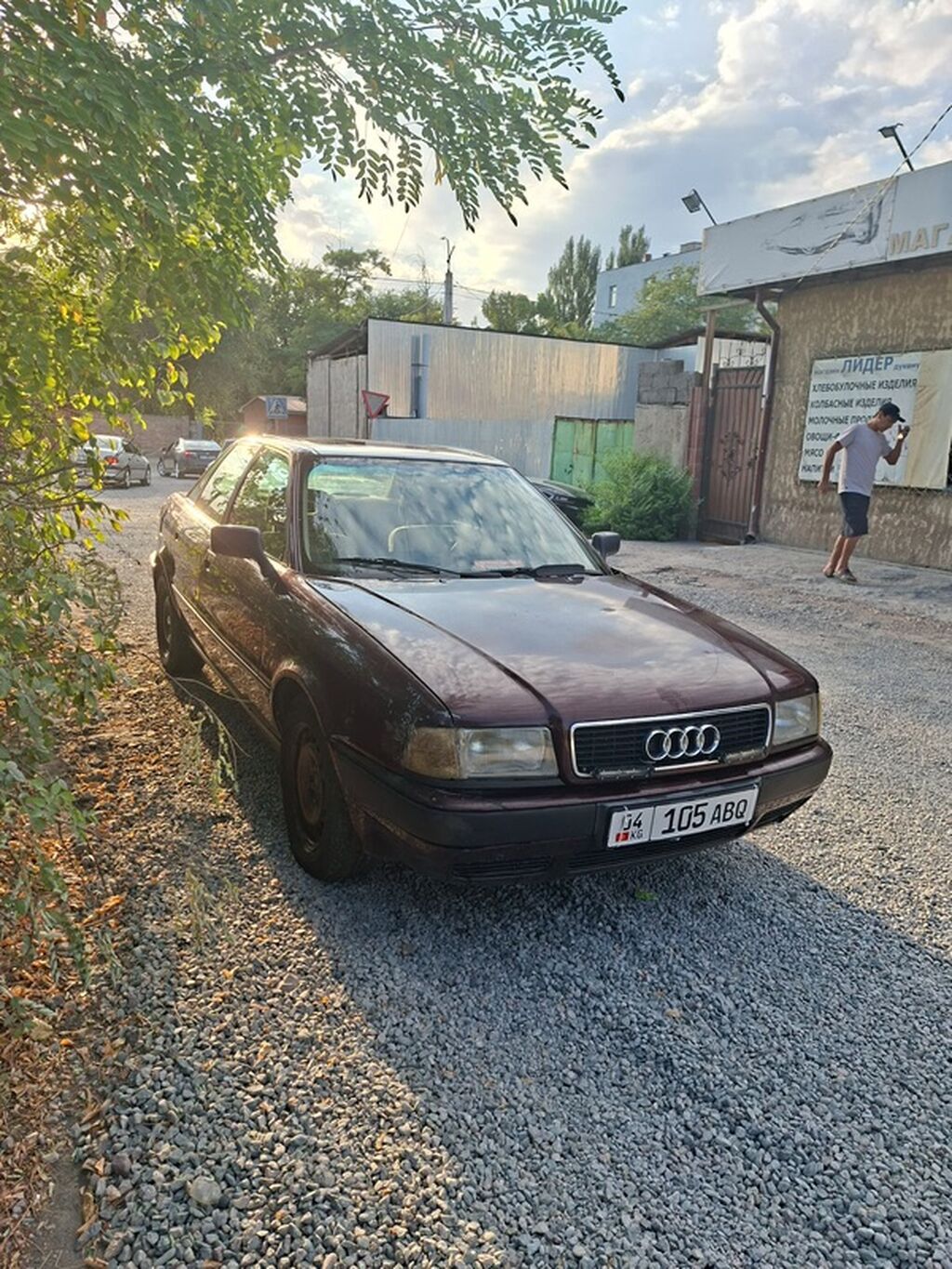Audi : 1992 г., Седан: фото 2