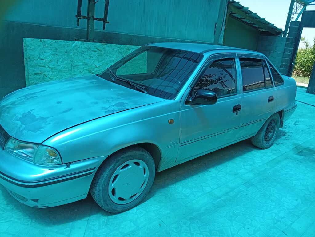 Daewoo Nexia: 2003 г., Седан: фото 3