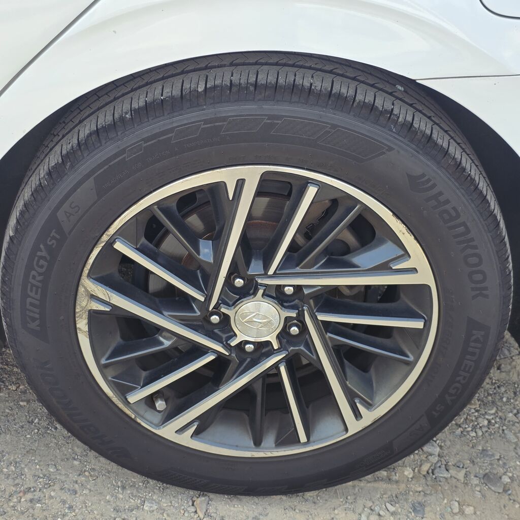 Hyundai Grandeur: 2021 г., 3 л, Автомат, Газ, Седан: фото 2