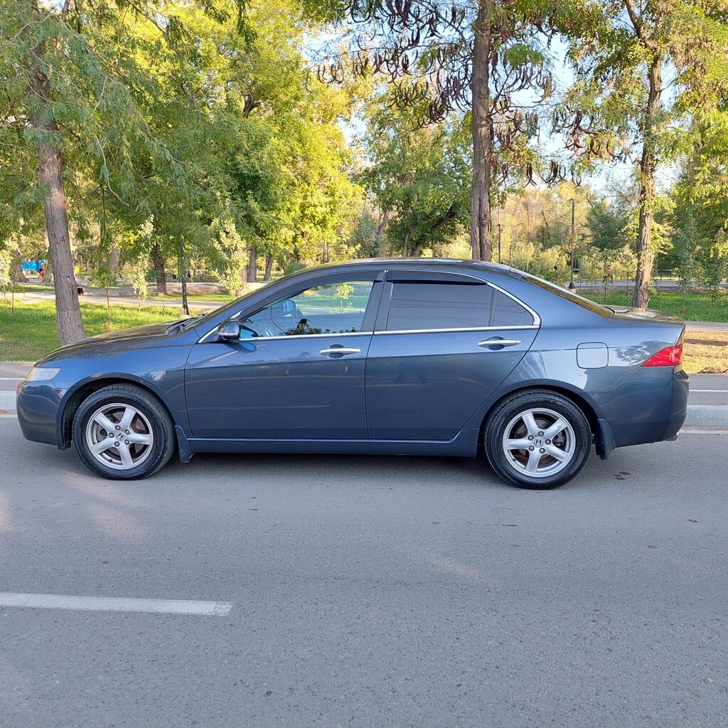 Honda Accord: 2003 г., 2.4 л, Автомат, Бензин, Седан: фото 2