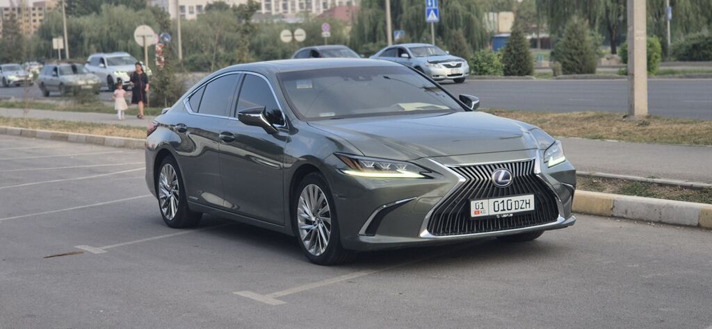 Lexus ES: 2020 г., 2.5 л, Автомат, Гибрид, Седан: фото 5
