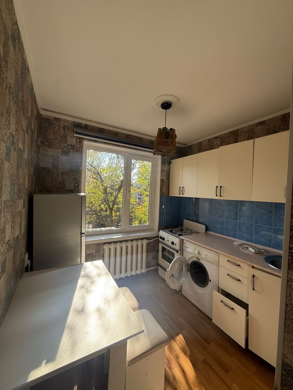 1 комната, 33 м², 10 мкр 104 серия, 4 этаж, Косметический ремонт: фото 3