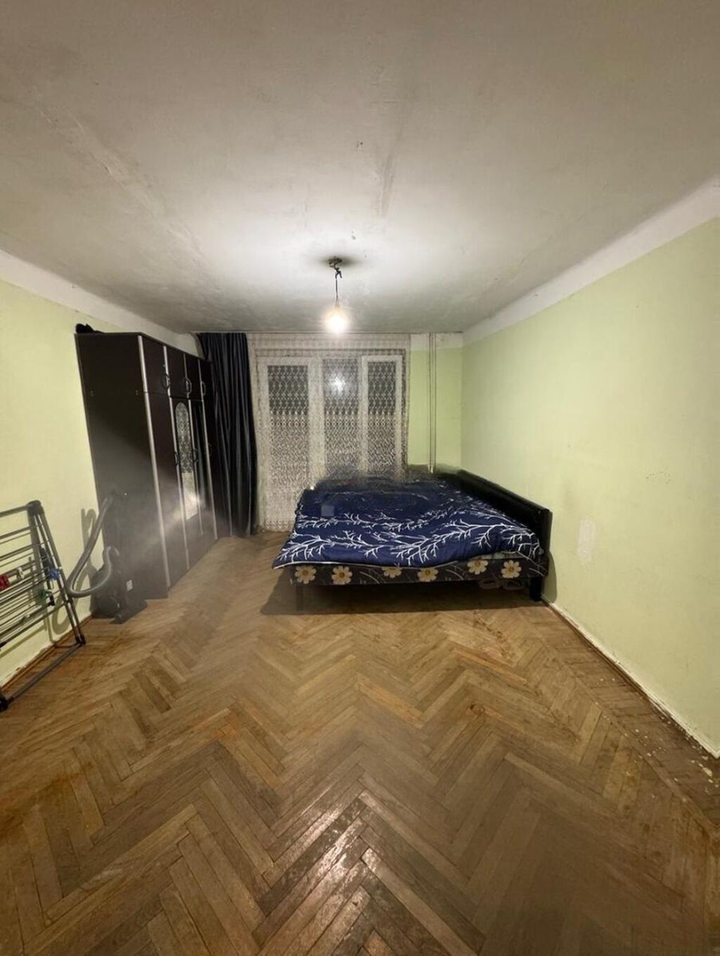 Bakı, Yasamal, 3 otaqlı, Köhnə tikili, m. Elmlər Akademiyası, 75 kv. m