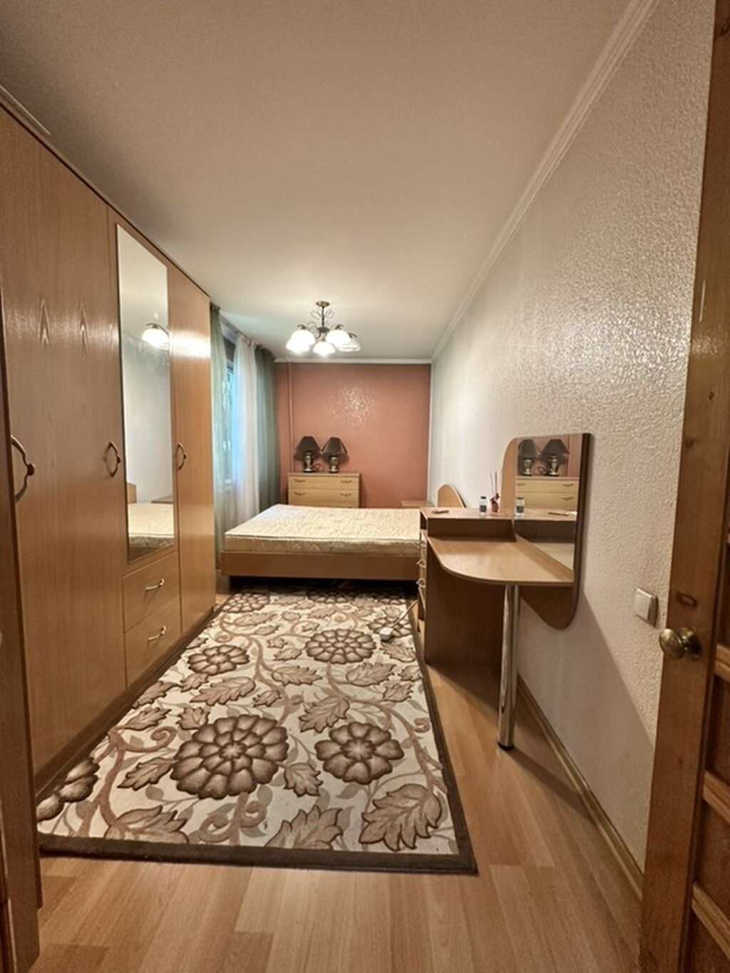 3 комнаты, 58 м², ул. Боконбаева / Гоголя 104 серия, 2 этаж: фото 3
