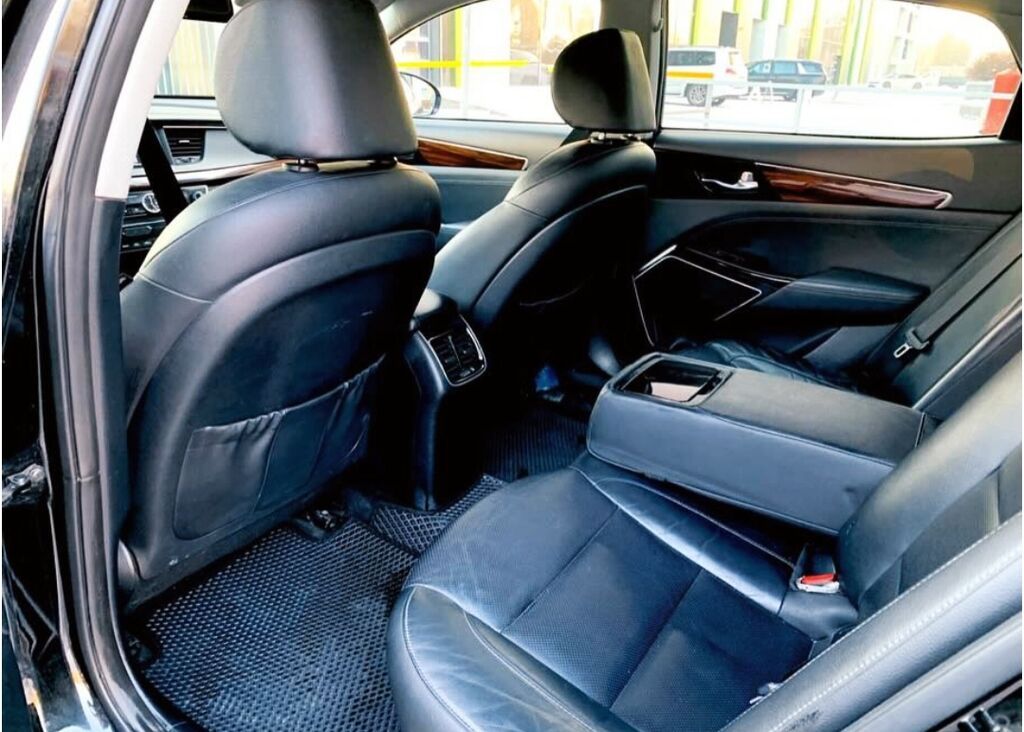 Продаю Kia K7 2016 г., 3.0 л, автомат, газ: фото 5