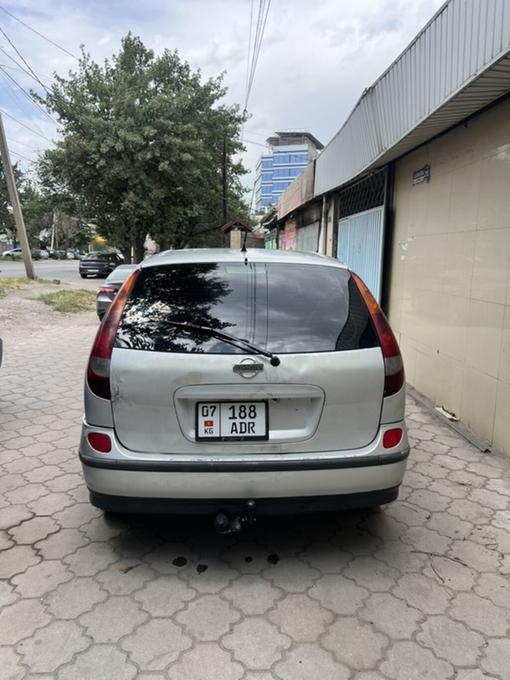 Nissan Almera Tino: 2000 г., 2.2 л, Механика, Дизель, Минивэн: фото 2