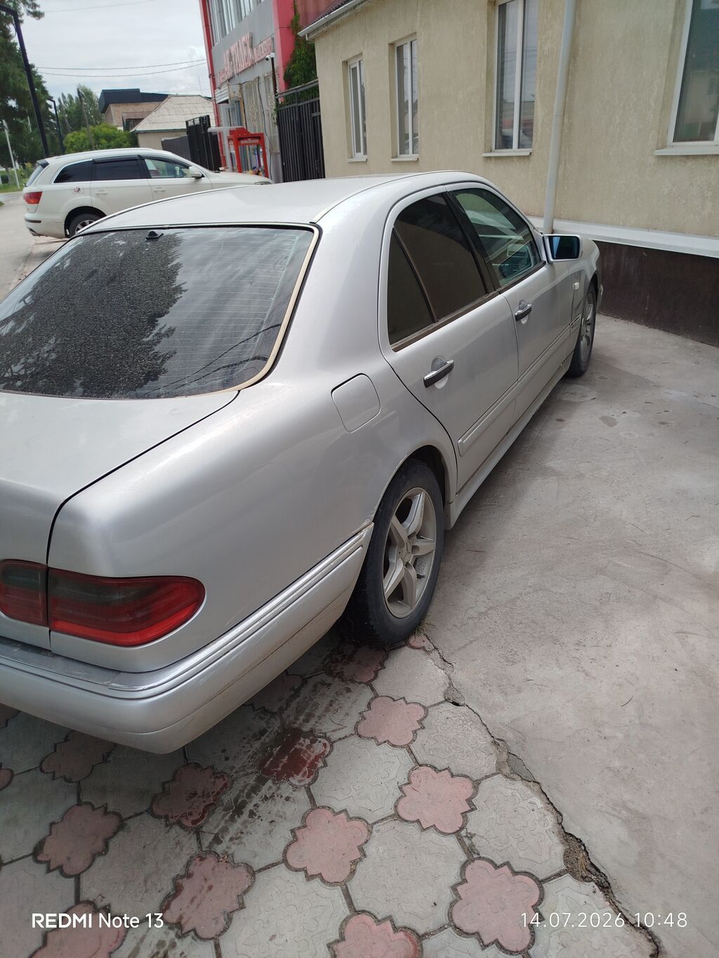 Mercedes-Benz E-Class: 1996 г., Автомат, Бензин, Седан: фото 3